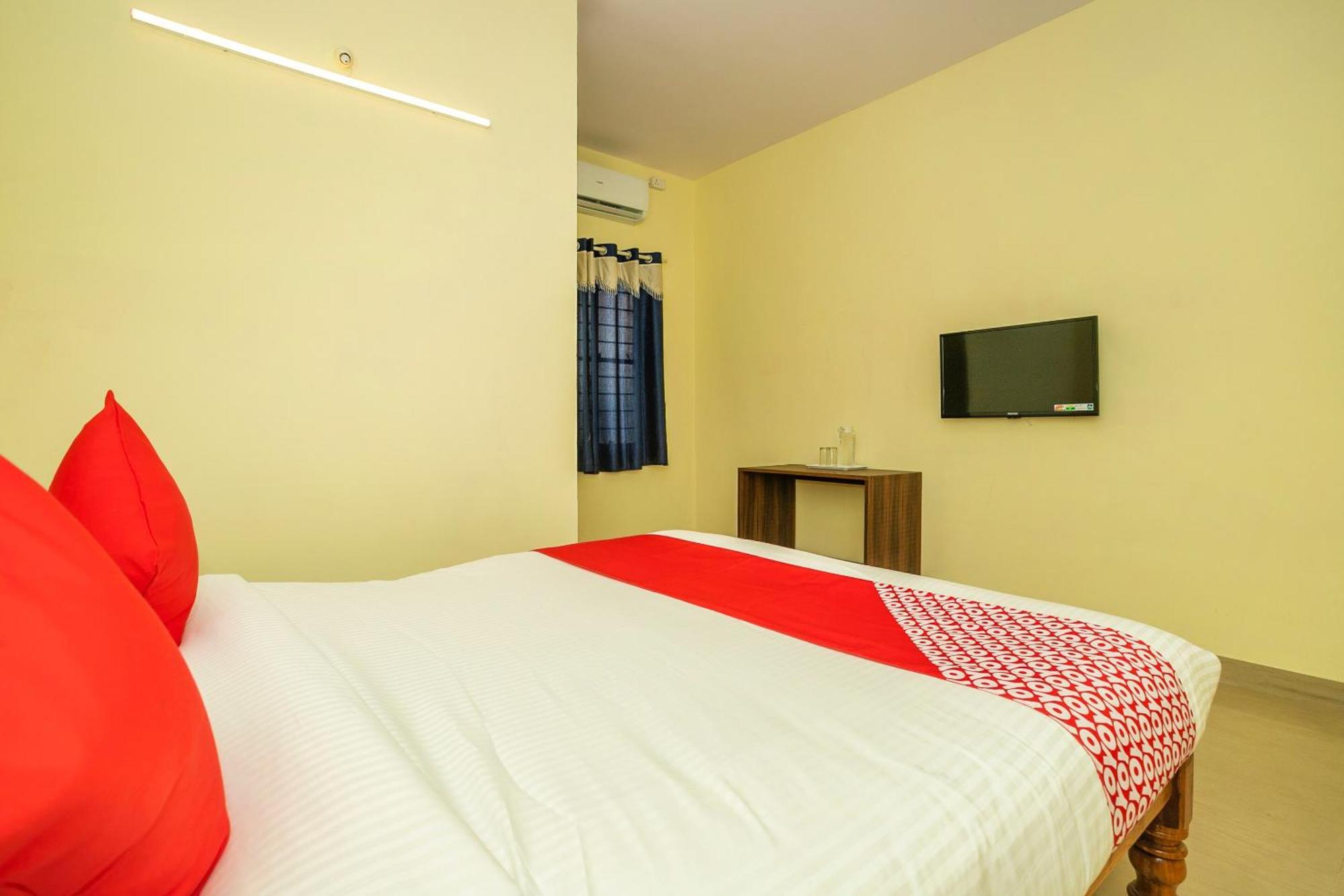 Hotel O Shree Stays Bangalore Exterior photo