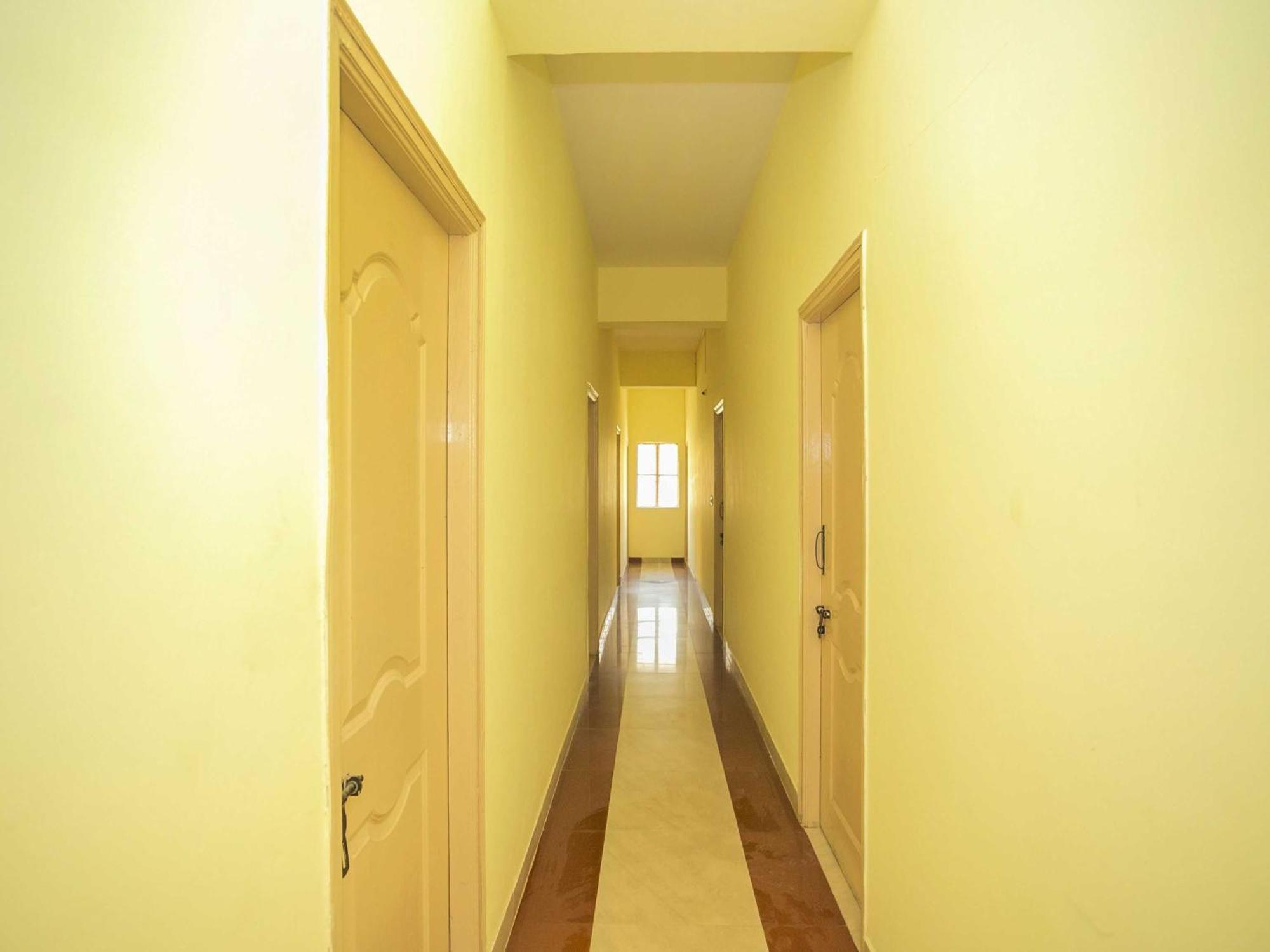 Hotel O Shree Stays Bangalore Exterior photo